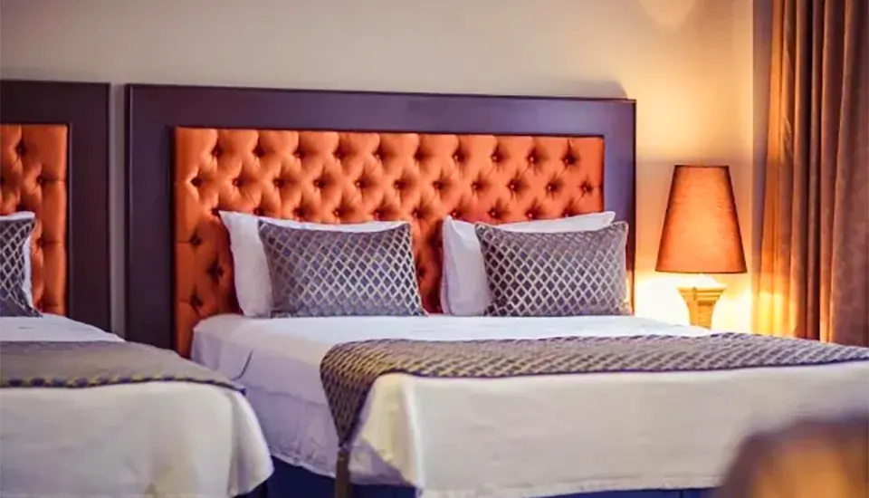 هتل اینتوریست پالاس باتومی